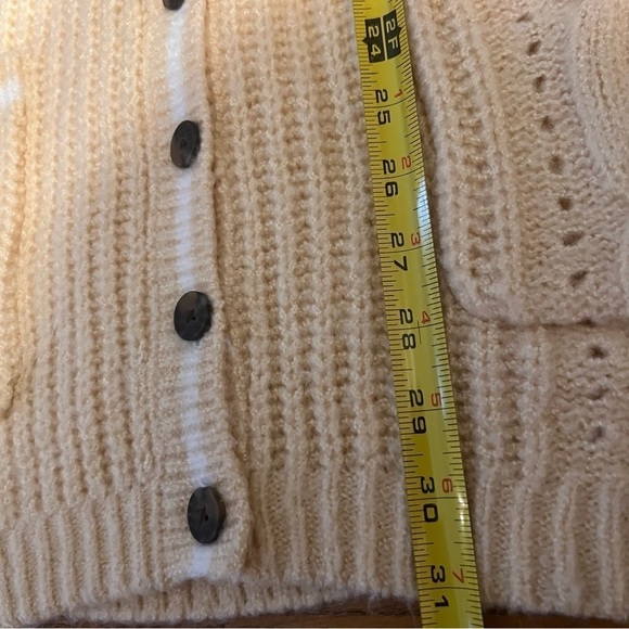 NEW Torrid Chunky Cable Knit Boyfriend V-Neck Cardigan Sweater in Butter Sz 3 - Picture 13 of 15